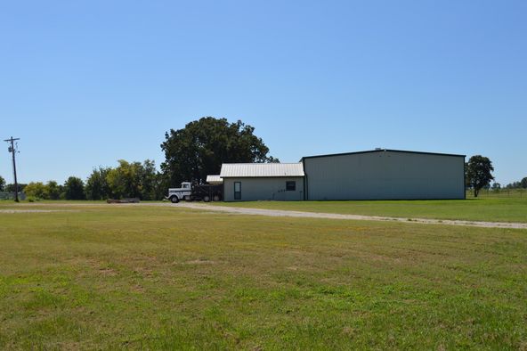 1650 FM 515, Emory, TX 75440